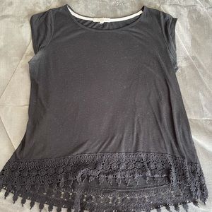 Rewind Tee with lace trim